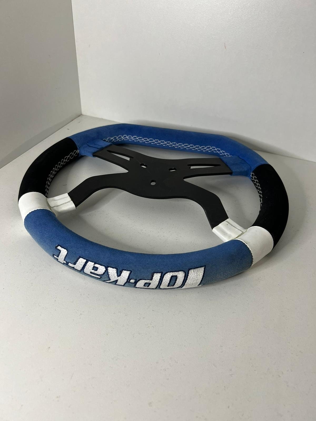 Volant Top Kart (décoloré) 340MM