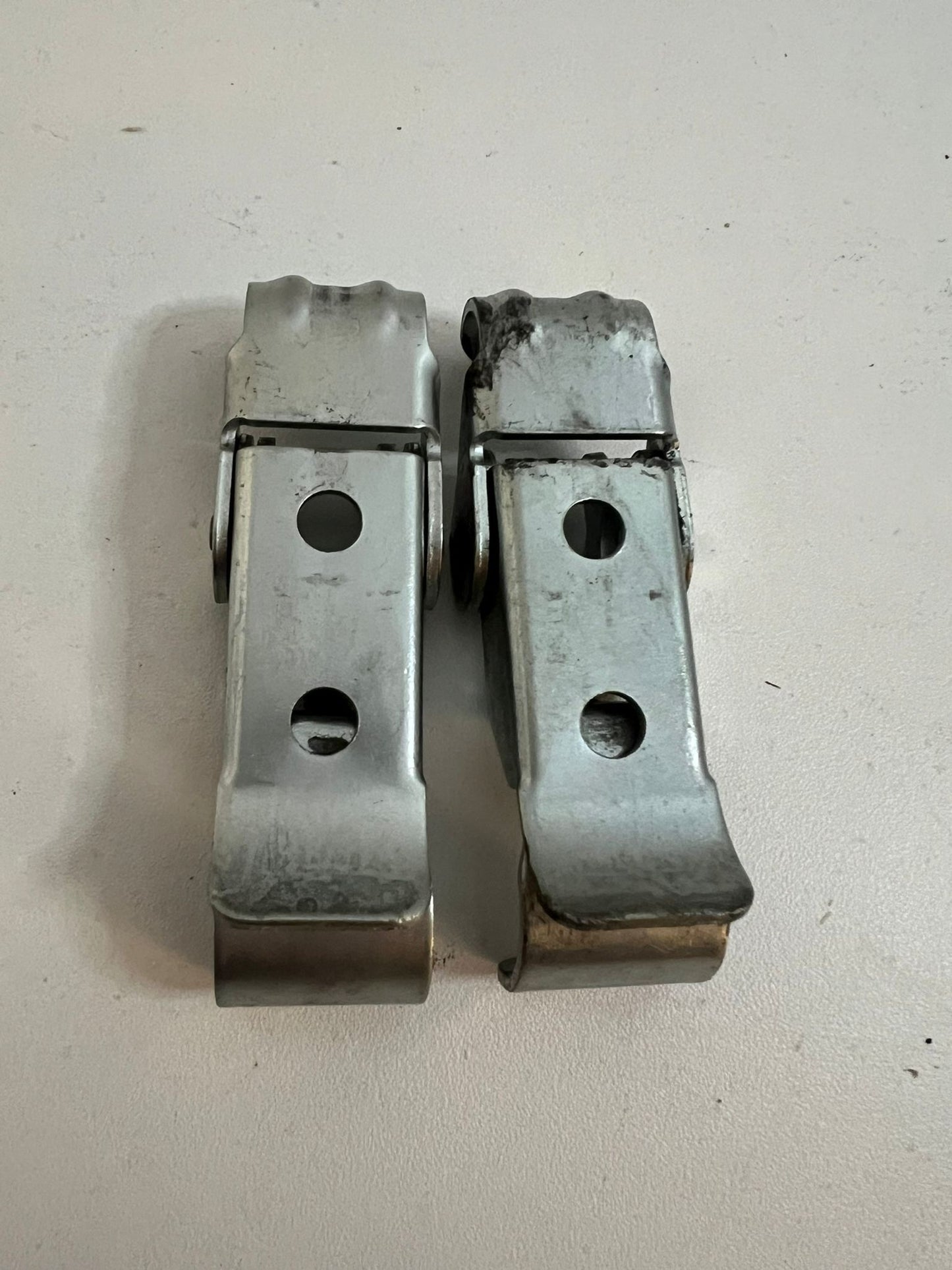 Used KG front bumper clamp set