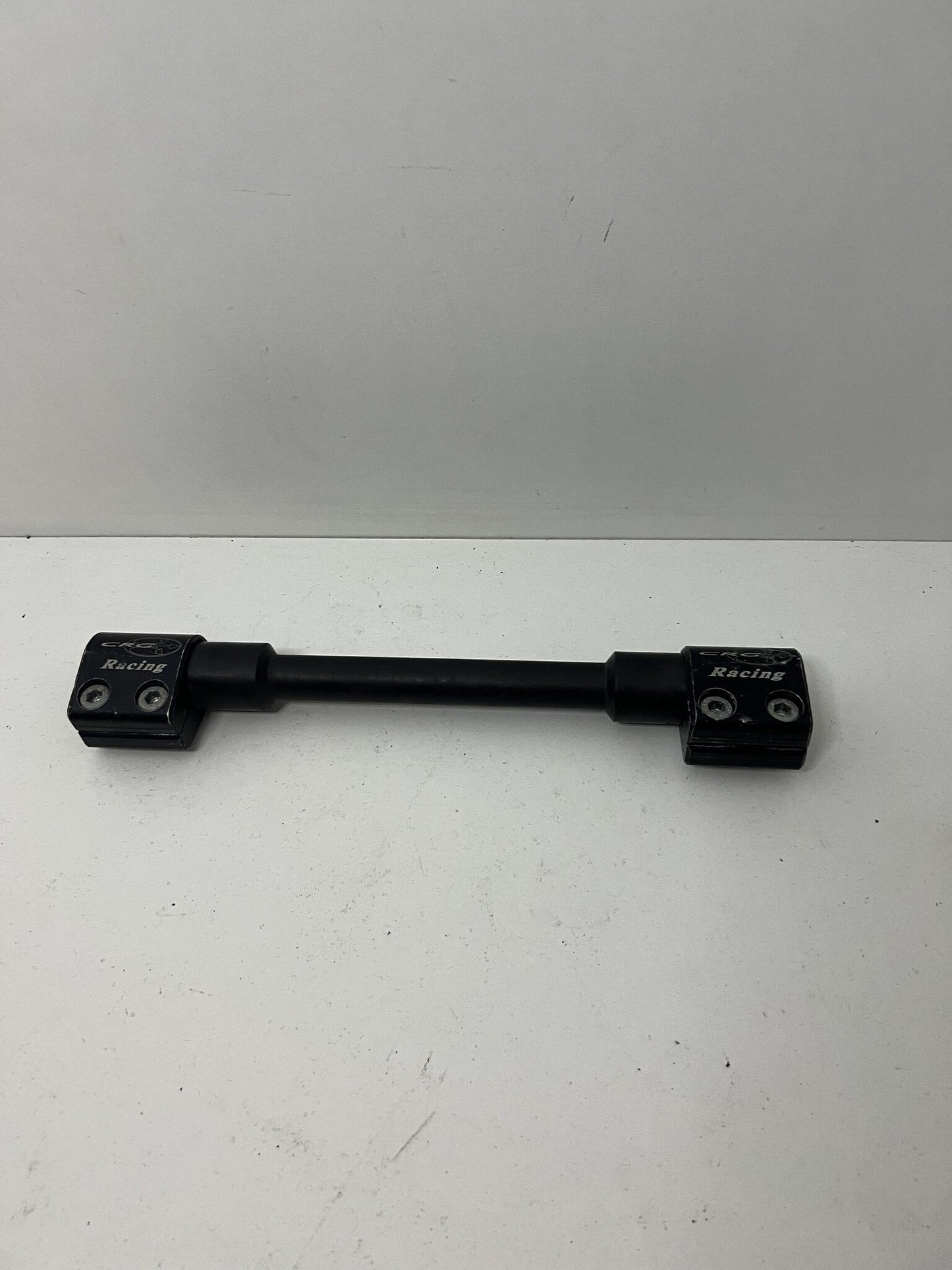 J'ai utilisé du nylon CRG pour stabilisateur avec des pinces de 30 x 300 mm. 