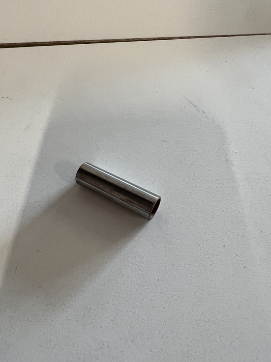 Axe de piston LKE R14 VO 12x34x9