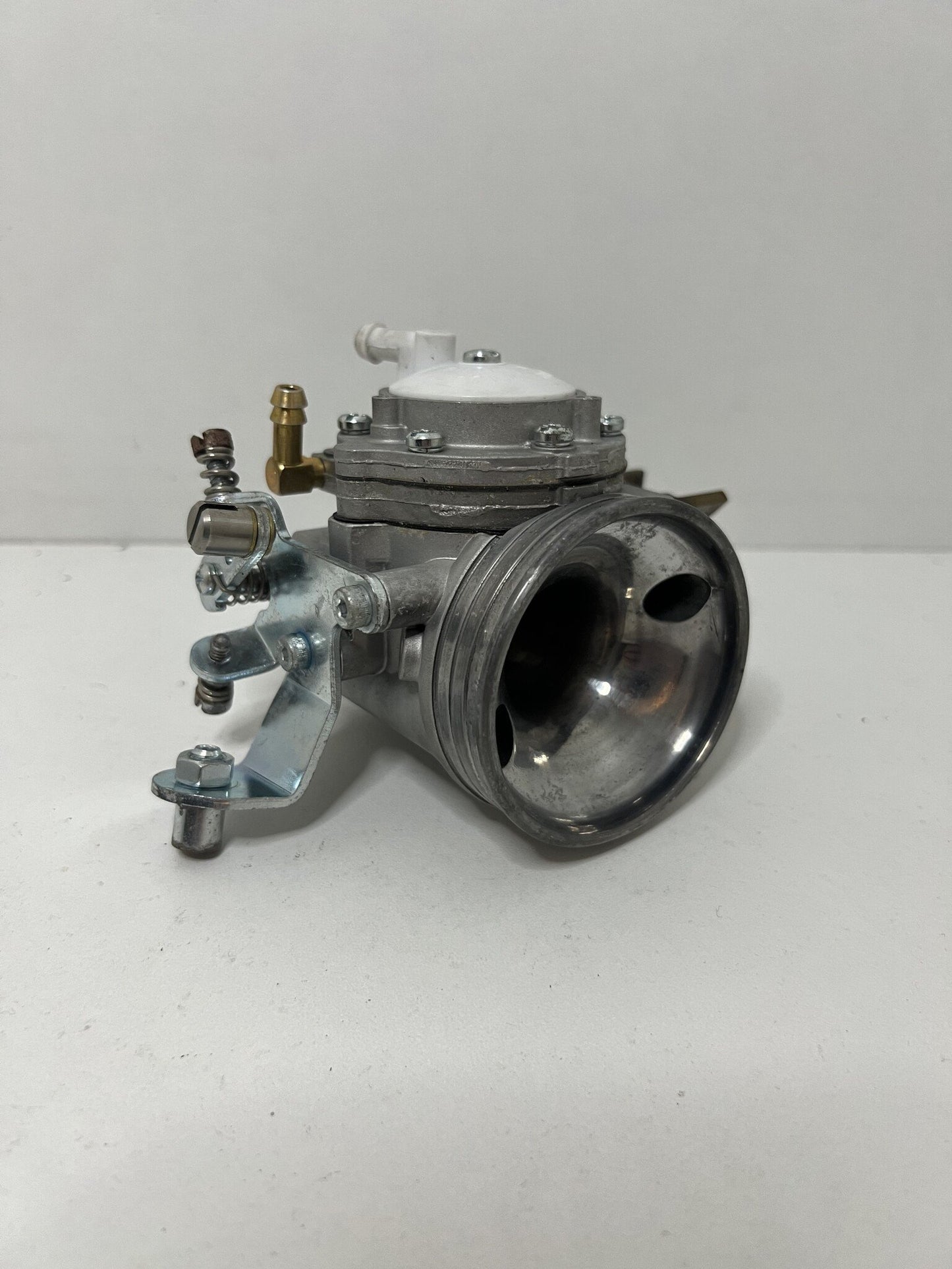 Carburateur Tillotson HW 46 A d'occasion