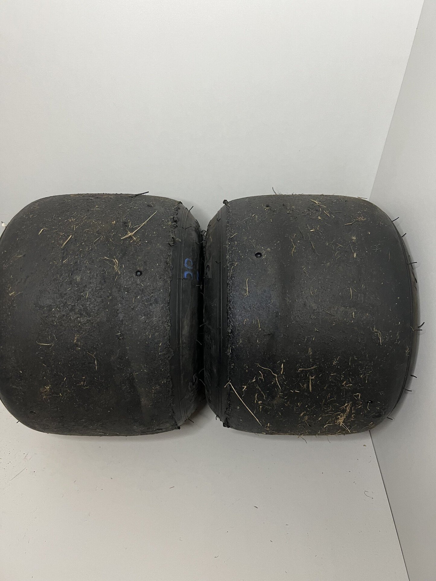 Pneus slicks MG SH d'occasion avec jantes en magnésium neuves 130-212MM