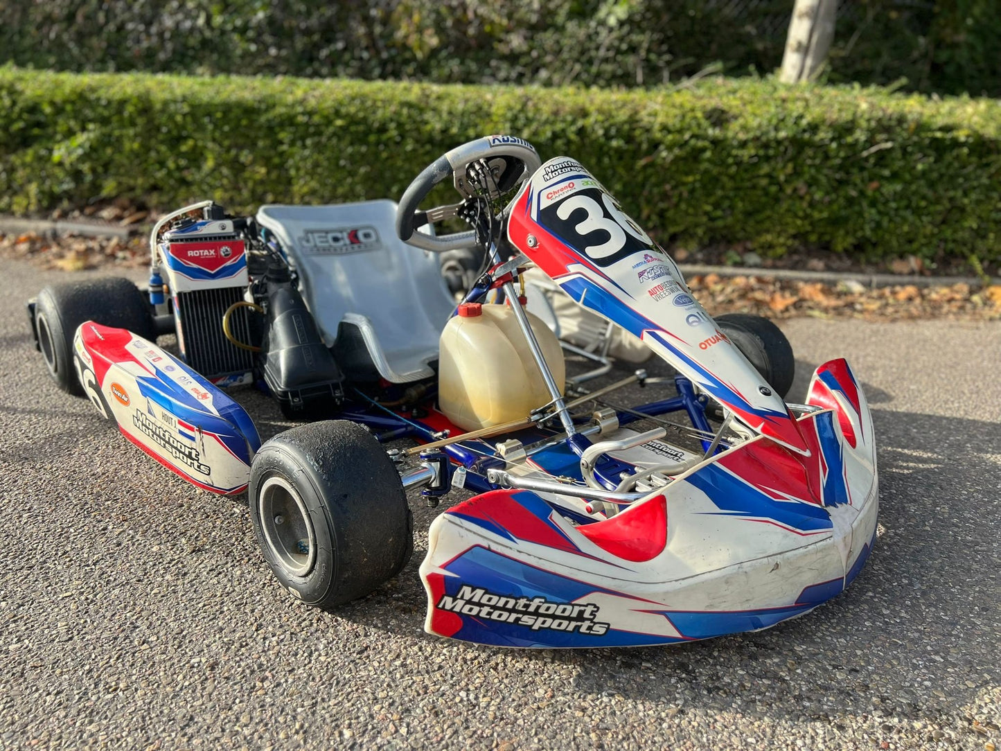 Gebruikt OTK Kosmic met Rotax Senior EVO 1 en Mychron laptimer