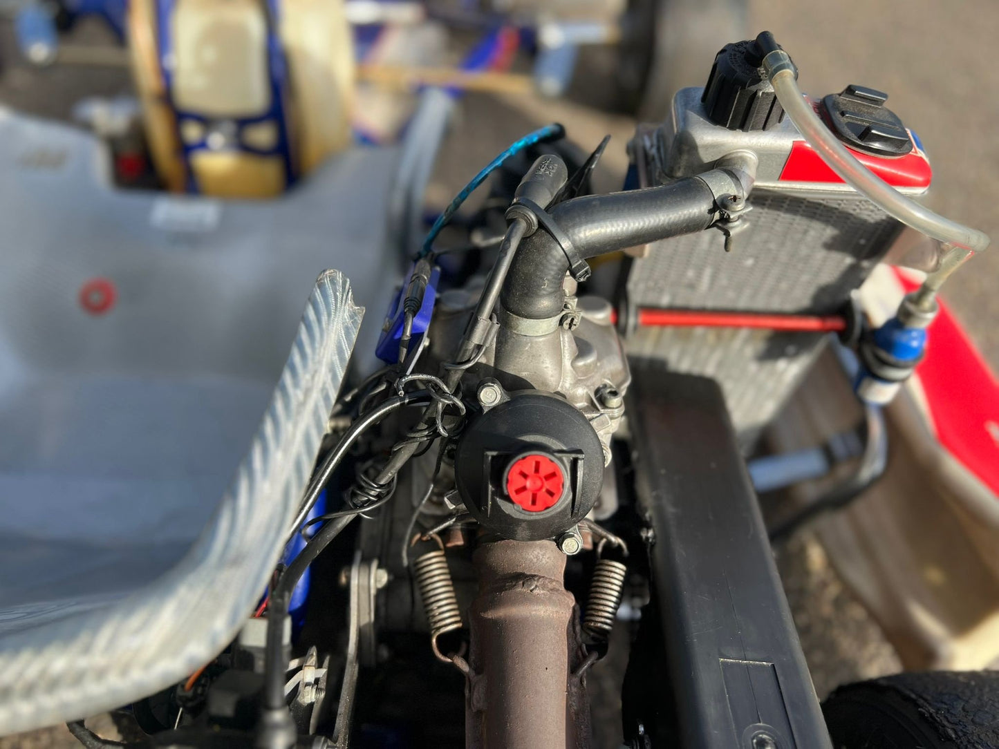 Gebruikt OTK Kosmic met Rotax Senior EVO 1 en Mychron laptimer