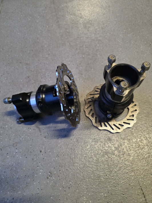 Front wheel hub (set) with brake disc